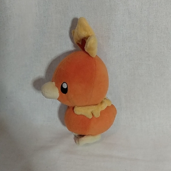 Pokemon Torchic 2004 - Picture 2 of 6